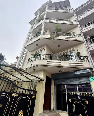 City Deluxe Boys Hostel